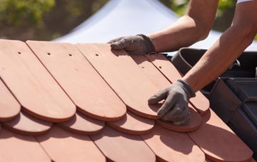 Tuttington roof tile contractors